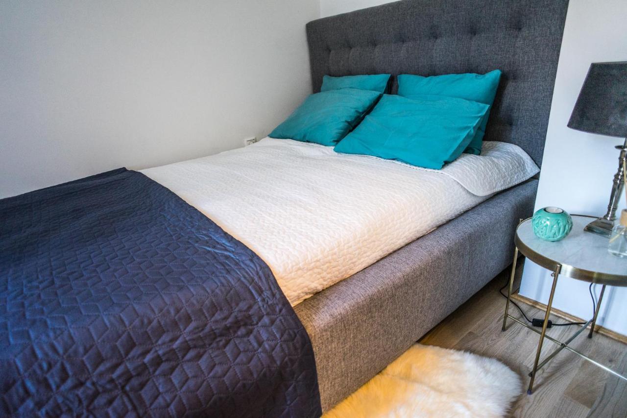 Ybl Apartment City Center Szekesfehervar Bagian luar foto